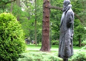 Pomnik Jana Kochanowskiego