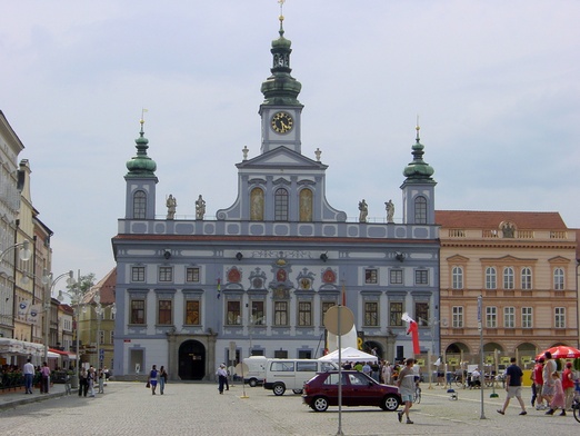 Śnieg i grad nad Środkową Europą