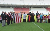 Spotkania ewangelizacyjne  odbędą się na stadionie  Cracovii, poświęconym  przez kard. Stanisława Dziwisza