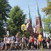 „Siódemka” wyrusza na trasę z rybnickiej bazyliki 