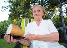 – Chleb – jego wartości nie zna ten, kto nie zaznał w życiu prawdziwego głodu – mówi Zofia Michalik
