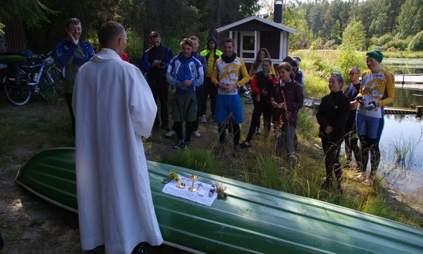 Misja B XVI - Nordkapp: W połowie drogi