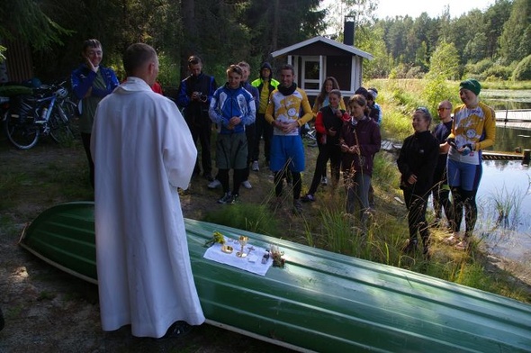 Misja B XVI - Nordkapp: W połowie drogi