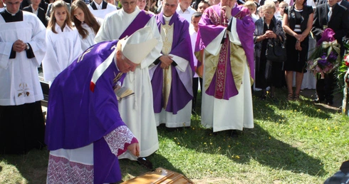 Sługa cichy i skromny