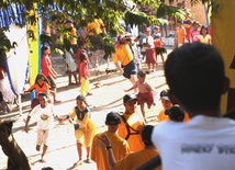 Filipiny: Katolickie szkoły tylko z nazwy?