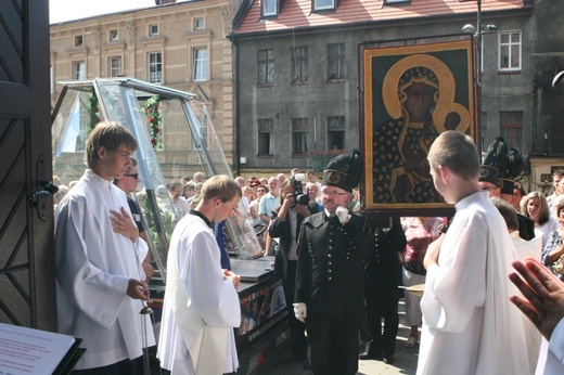 Królowa w Piekarach Śląskich