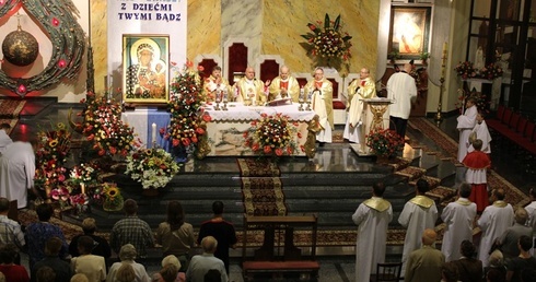 Maryja między oceanami - w Beskidach