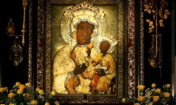 Czarna Madonna nadal podróżuje