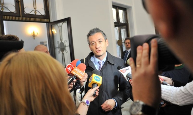 Biedroń złoży interpelację ws. uboju rytualnego