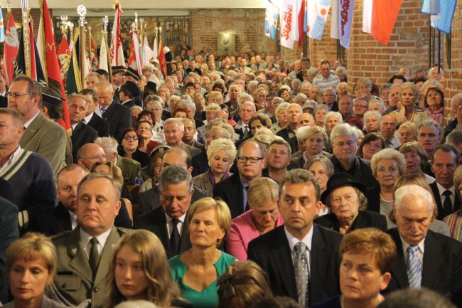 Msza św. w 32. rocznicę podpisania porozumień sierpniowych i powstania NSZZ "Solidarność"