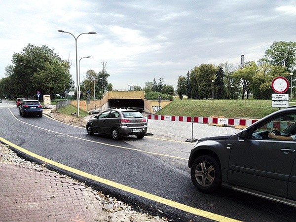 Eksperci szacują, że tunel Wisłostrady zostanie oddany do użytku najpóźniej do końca tego roku