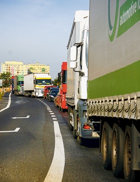  Jeśli GDDKiA wprowadzi opłaty na kolejnych odcinkach A4, miasta w jej pobliżu, takie jak Lubin, zakorkują się jeszcze bardziej