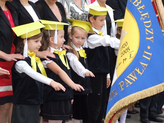 Inauguracja roku szkolnego w Zabłędzy