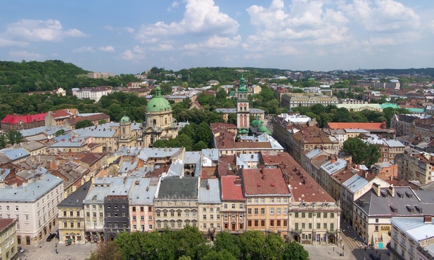 Demonstranci zajęli komendę miejską milicji we Lwowie