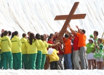 W krzyżu miłości nauka