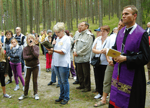 Ufności ciągle się uczymy