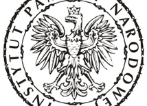 "Komunistycznych zbrodniarzy ścigać do końca"