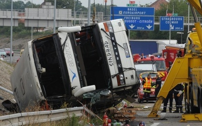 Są zarzuty dla kierowcy autokaru