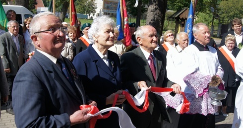 Poświęcenie tablicy sybirackiej