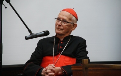 Kardynał Nagy uhonorowany przez Sejmik
