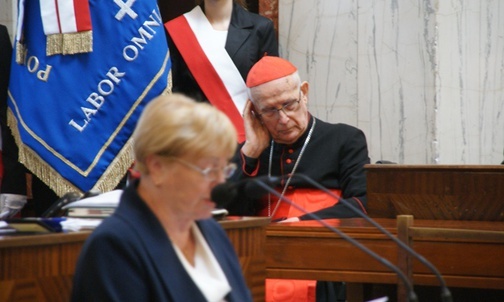 Kardynał Nagy uhonorowany przez Sejmik