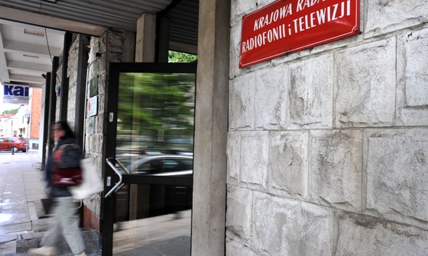 Dworak sugeruje wytoczenie procesu o. Rydzykowi