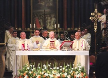 Uroczystej Eucharystii przewodniczył kard. Francesco Coccopalmerio 