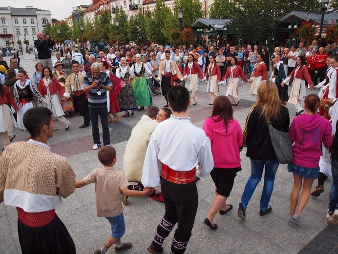 I Festiwal Folklorystyczny w Płocku 