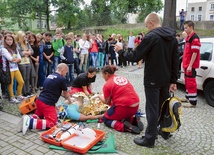 Akcja ratunkowa w wykonaniu nyskich studentów