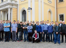 Pierwszą część września kandydaci spędzili w Pocysterskim Zespole Klasztorno-Pałacowym w Rudach, w diecezji gliwickiej
