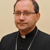 Bp Damian Muskus