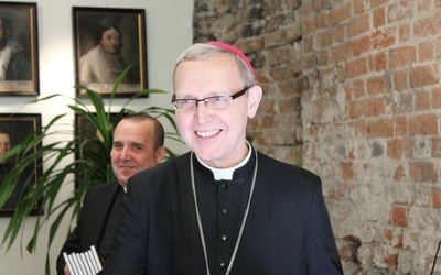 Bp Piotr Libera zwołał 43. synod płocki