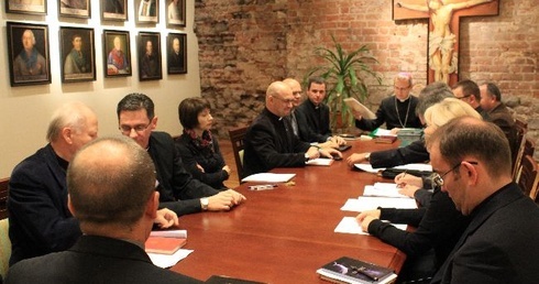 Prace komisji przygotowawczej 43. synodu płockiego
