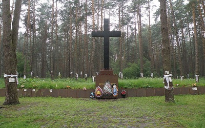 Otwarto czwarty cmentarz ofiar NKWD