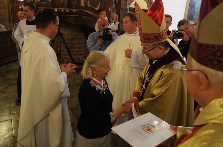 Odznaczeni za oddanie Kościołowi