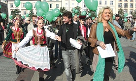 22 września. Zielony korowód wprowadziła na Rynek Ewa Wachowicz