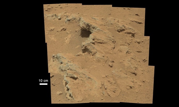 Curiosity znalazł koryto rzeki na Marsie