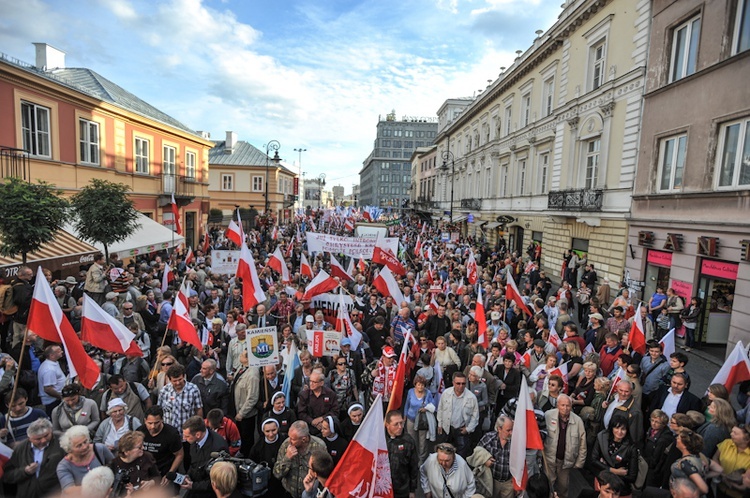 Marsz „Obudź się Polsko” Fotogaleria cz. 2