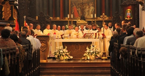 Arcybiskup przewodniczył Eucharystii, na którą przybyli studenci i wykładowcy trójmiejskich uczelni