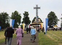  Wszyscy jesteśmy wezwani, by z wiarą stanąć pod krzyżem Chrystusa