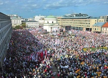 Polska się obudziła!