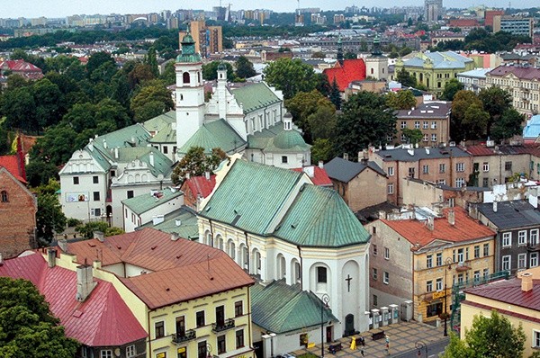  Lublin jest jednym z wielu miast, gdzie w krajobraz wpisują się wieże kościołów 