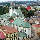  Lublin jest jednym z wielu miast, gdzie w krajobraz wpisują się wieże kościołów 