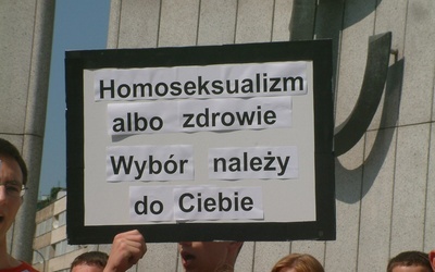 Zaatakowana za prawdę o homoseksualizmie