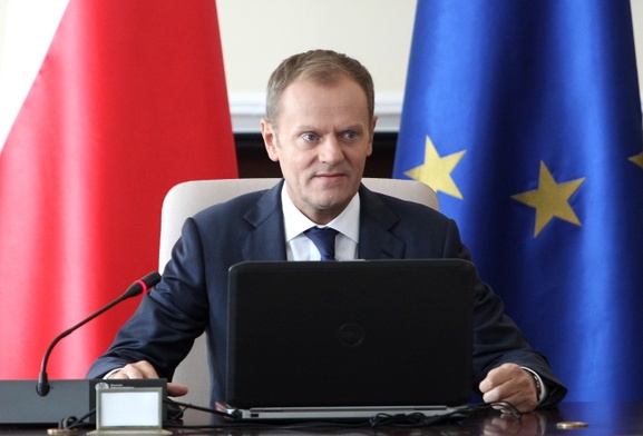 Tusk kolegą Milewskiego? Rzecznik zaprzecza