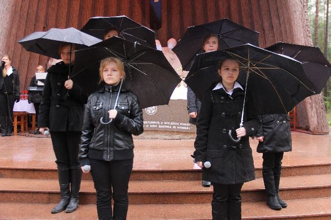 Uroczystość uczczenia kapłanów zamordowanych w Piaśnicy