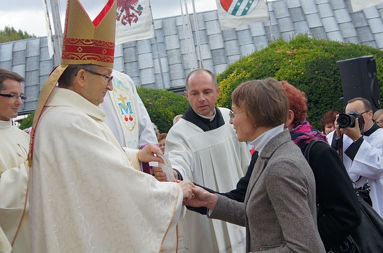 Pielgrzymka Różańcowa w Rokitnie