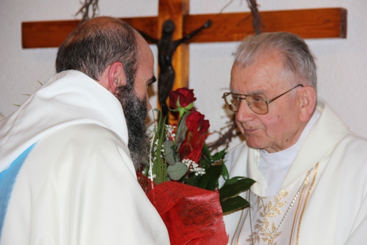 Pierwsze śluby pustelnika ks. Leszka Niewiadomskiego