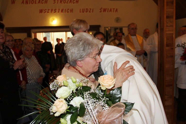 Pierwsze śluby pustelnika ks. Leszka Niewiadomskiego