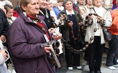 Bardo – pielgrzymka Róż Różańcowych